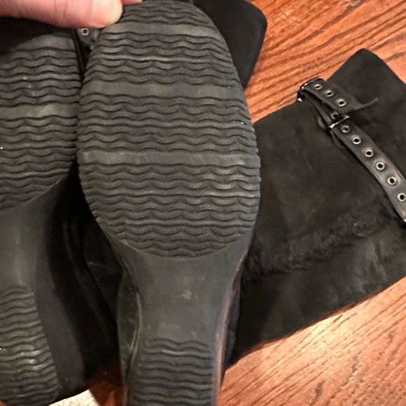 Aquatalia Shearling Black Knee-High Wedge Boots - Picture 6 of 6